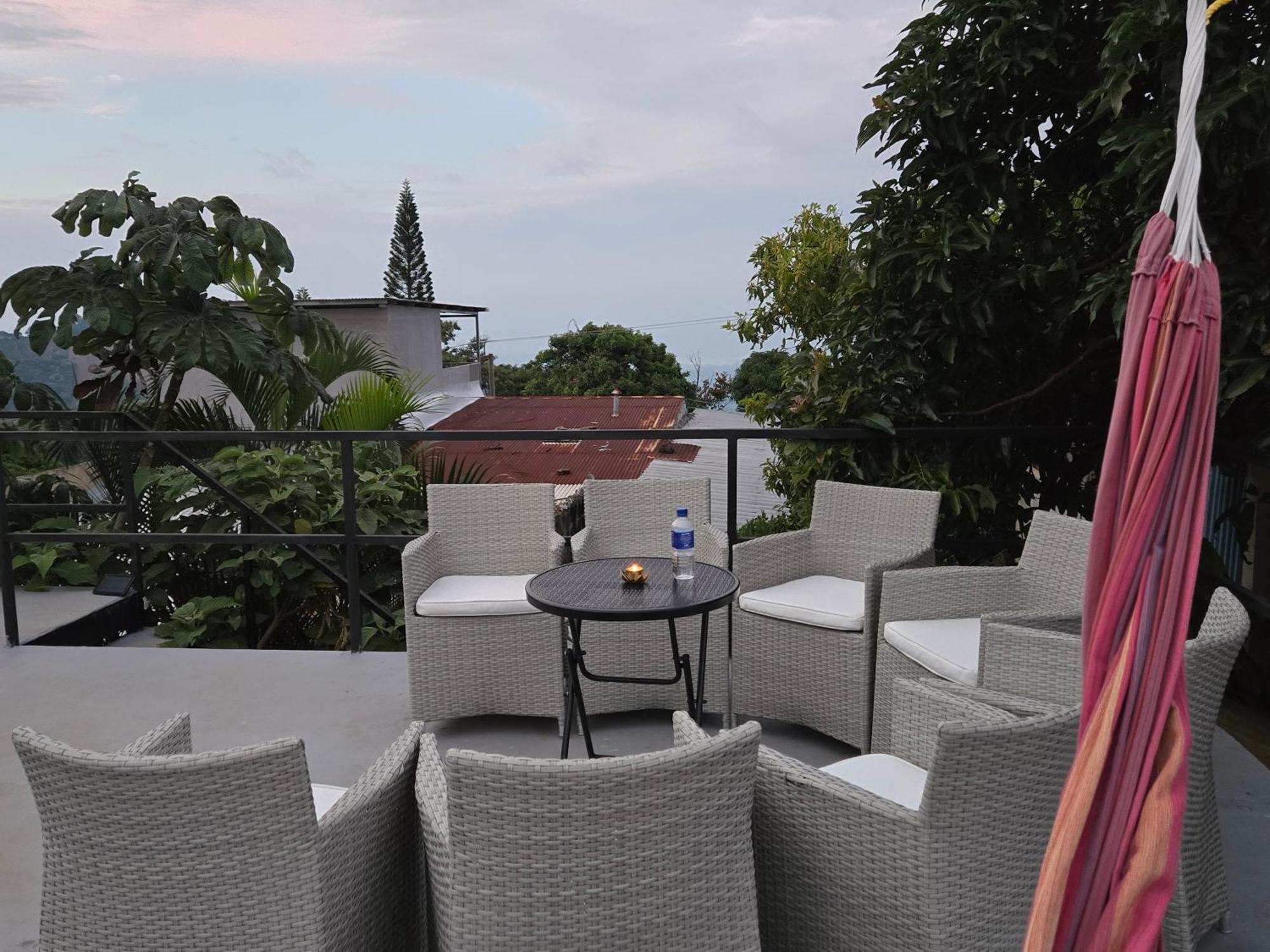 The Whale Lounge - Berlin Bed and Breakfast Εξωτερικό φωτογραφία