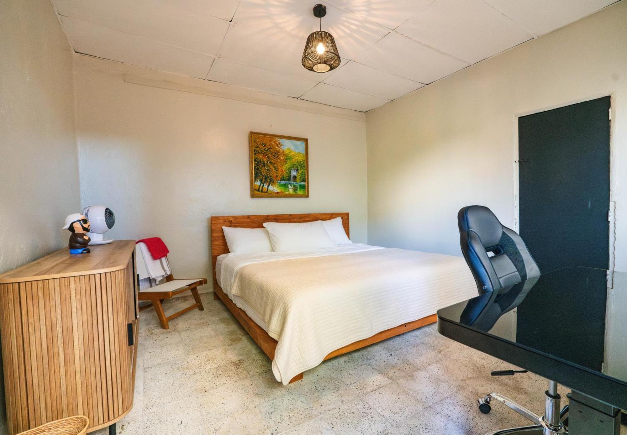 The Whale Lounge - Berlin Bed and Breakfast Εξωτερικό φωτογραφία